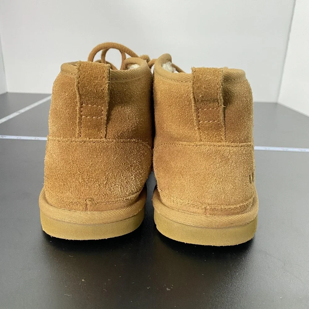 UGG Neumel Boots Mens Size 7 Brown Suede Chukka Sheepskin Lined‎ Casual 3236